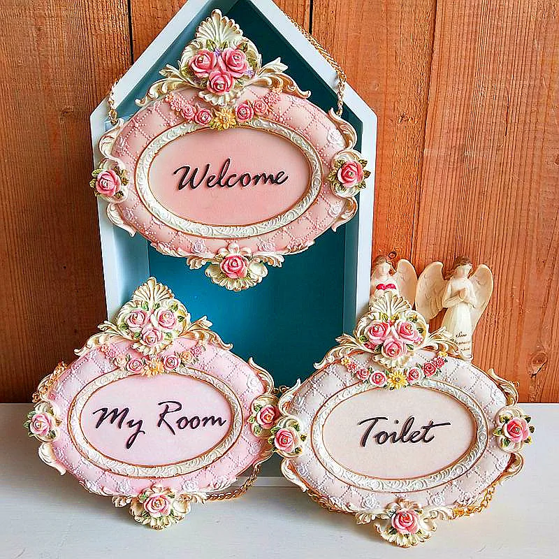 Vintage Pastel Resin Door Signs Rose-Embellished Ornate Carved Border Decor Welcome My Room Toilet Labels Rococo Home Accents