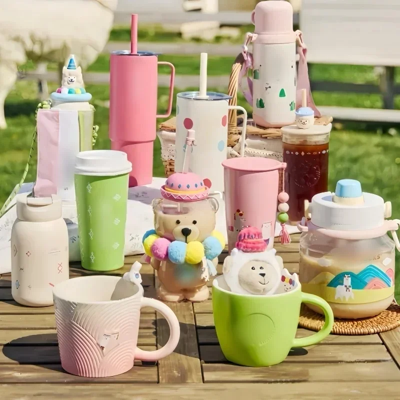 Latest Original Alpaca Amusement Park Bear Cup Large Capacity High Appearance Glass Water Cup Cold Drink Cup Insulation Cup Gift