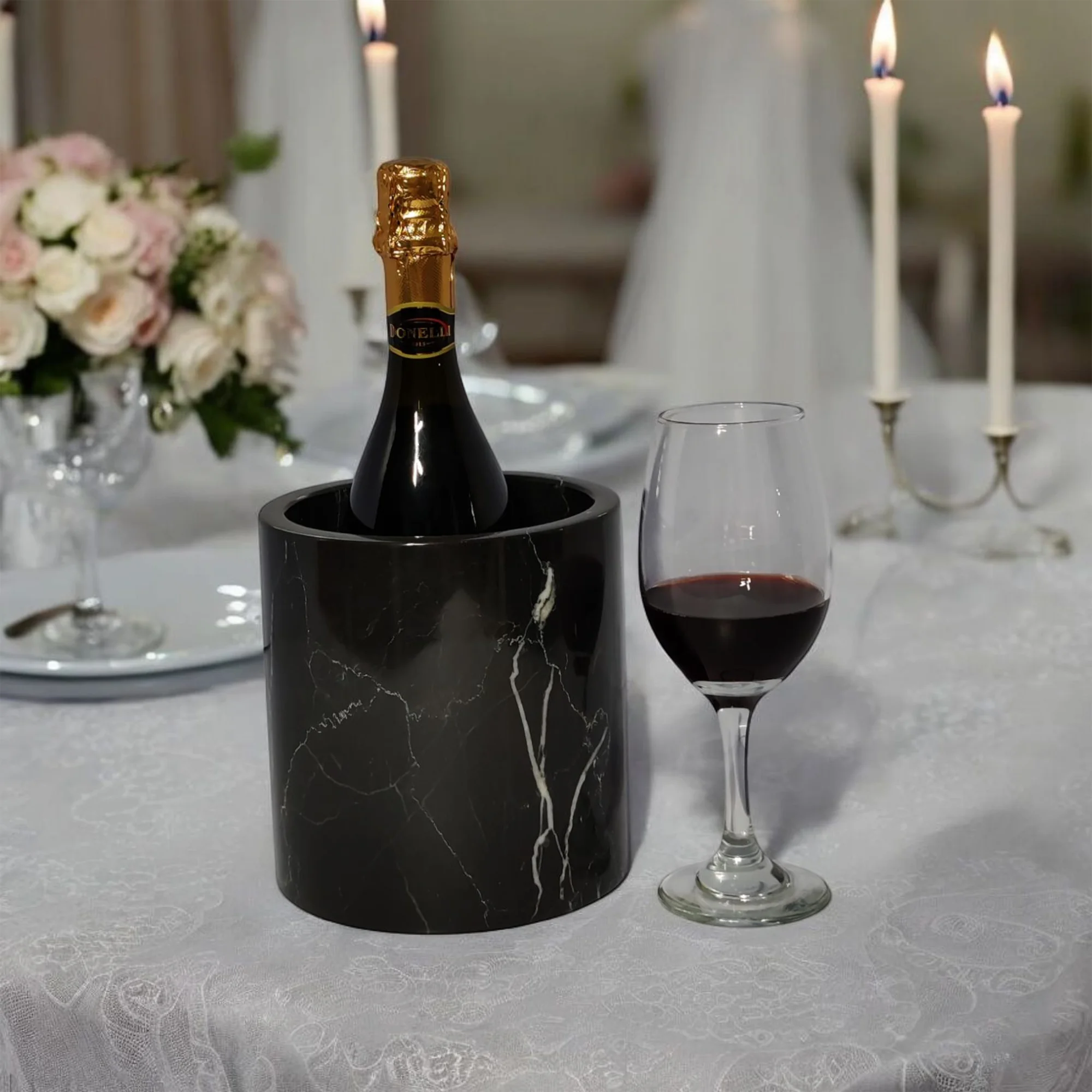 Refroidisseur de vin en marbre élégant et minimaliste pour refroidir les boissons