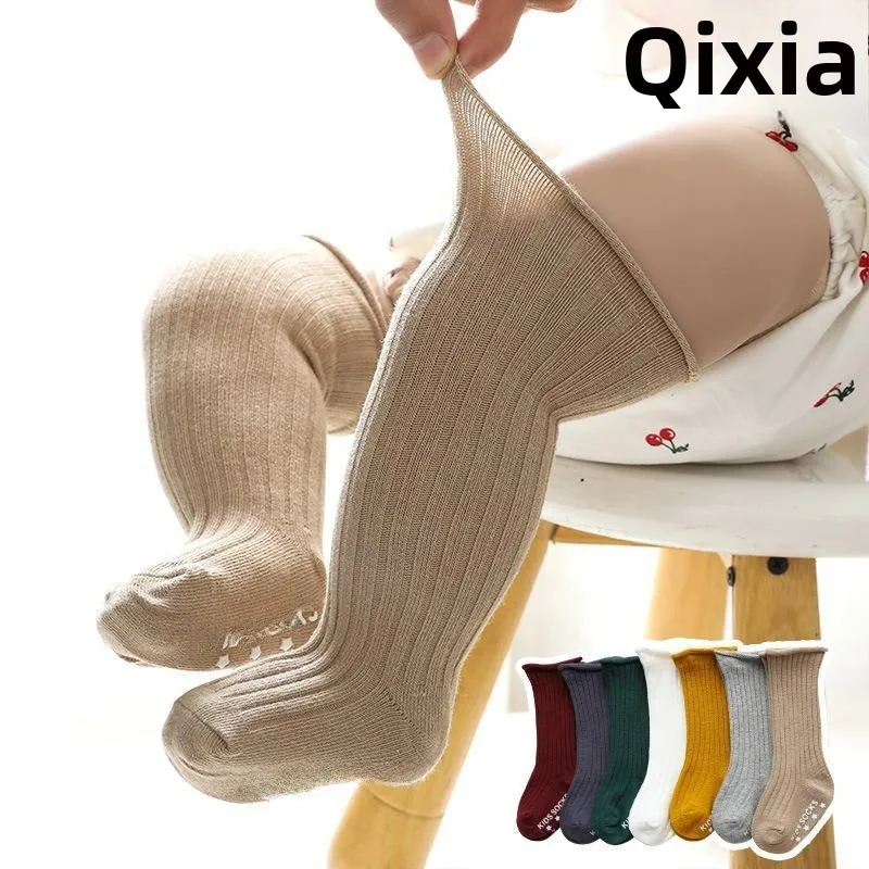 meias-altas-antiderrapantes-para-bebes-meninos-e-meninas-meias-de-algodao-longas-com-boca-larga-confortaveis-e-respiraveis