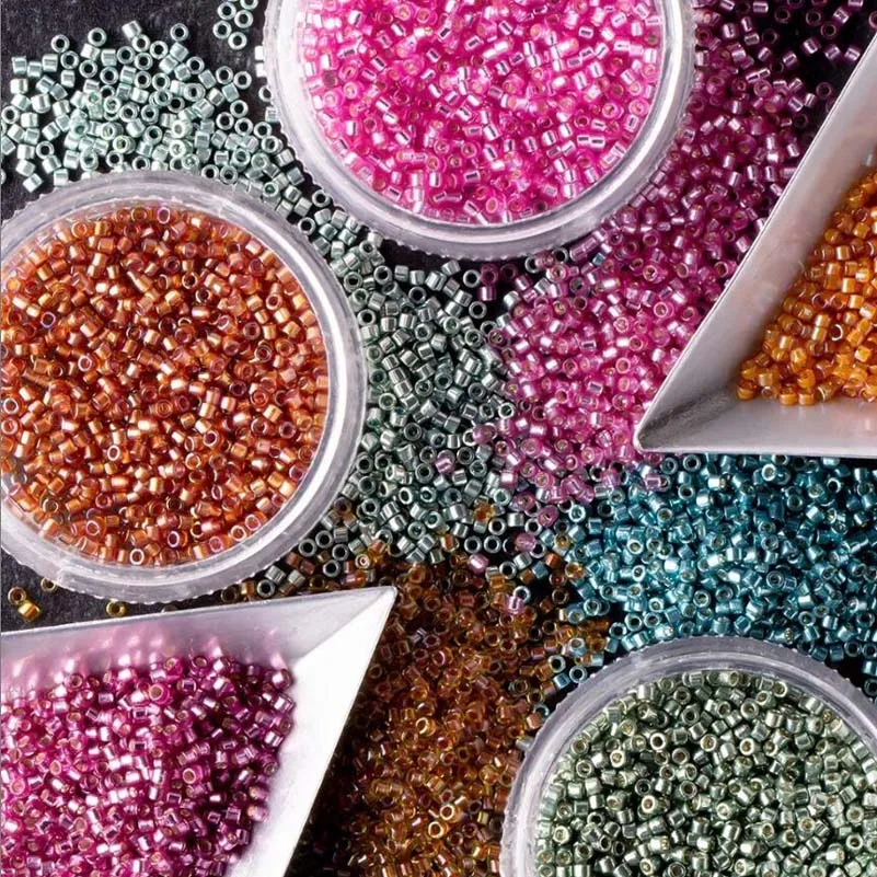 MKY Silver Line Dyed Color Beads 2.0MM  Glossy Multiple Colors Glass Beads For DIY Needle Work Sewing  Dress Adornment