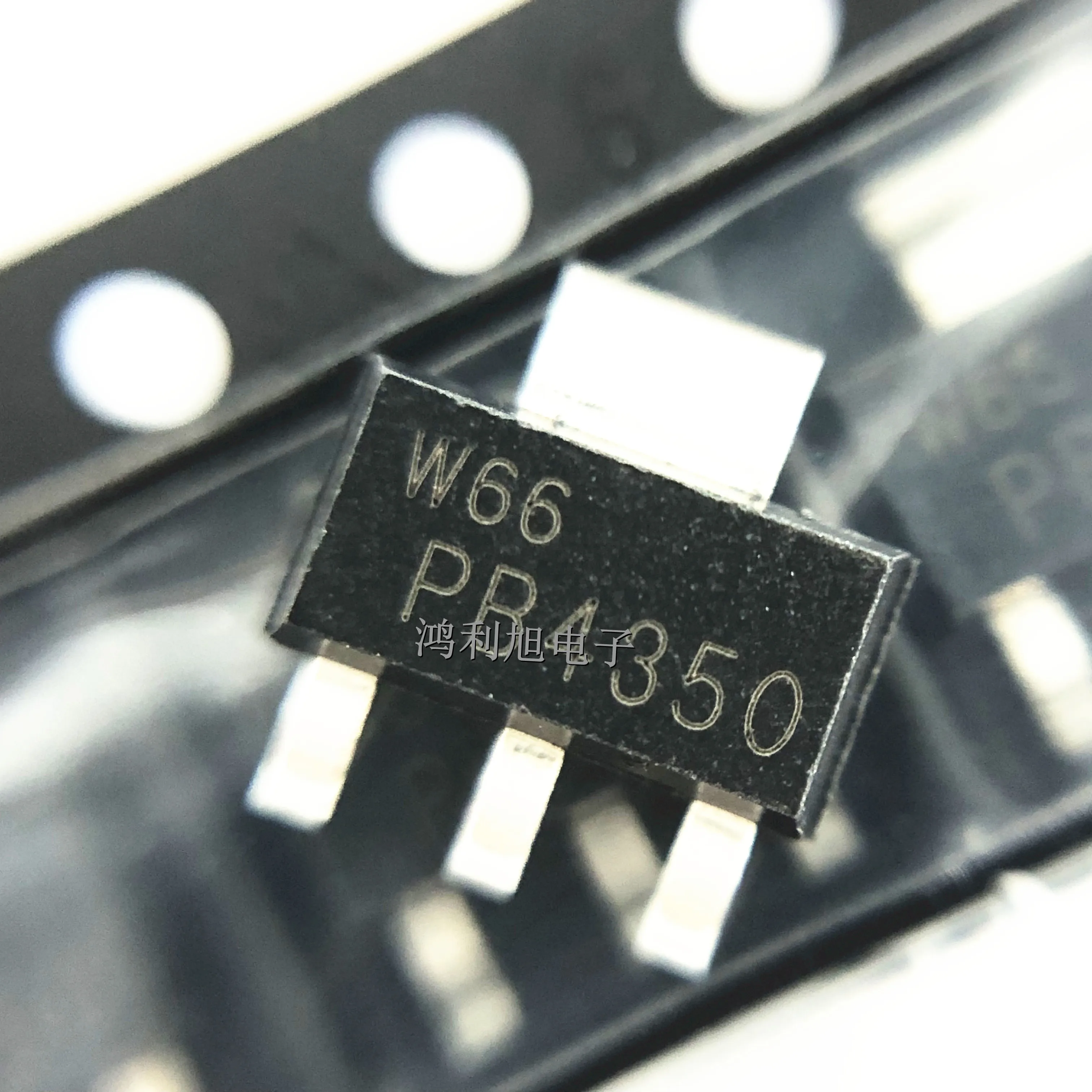 

10PCS/Lot PBSS4350Z PBSS4350Z,135 MARKING:PB4350 Trans GP BJT NPN 50V 3A 2000mW 4-Pin(3+Tab) SC-73 T/R