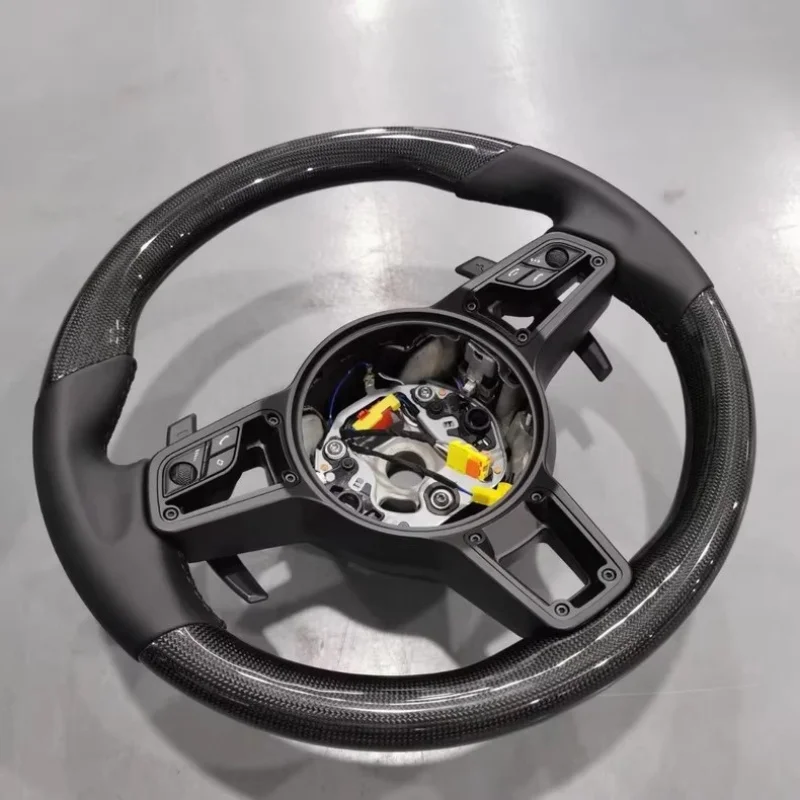 For Porsche Paramera Steering Wheel Modification Carbon Fibre 911 Cayenne LED Steering Wheel Old Models Ascending New Models view 5