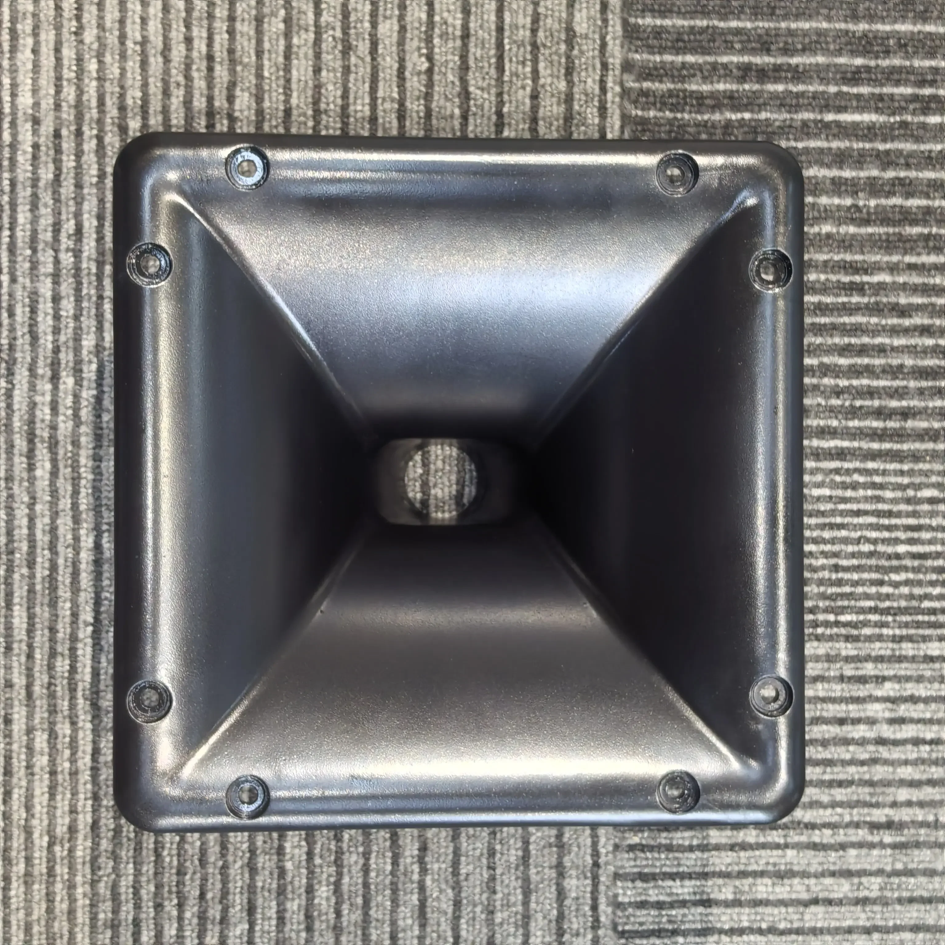 MW Audio 1"-Kehlkopf-Kunststoffhorn 210x210x110mm, ABS-Schraubwellenleiter für den Austausch von Pro-Audio-Lautsprechern – Detail 9