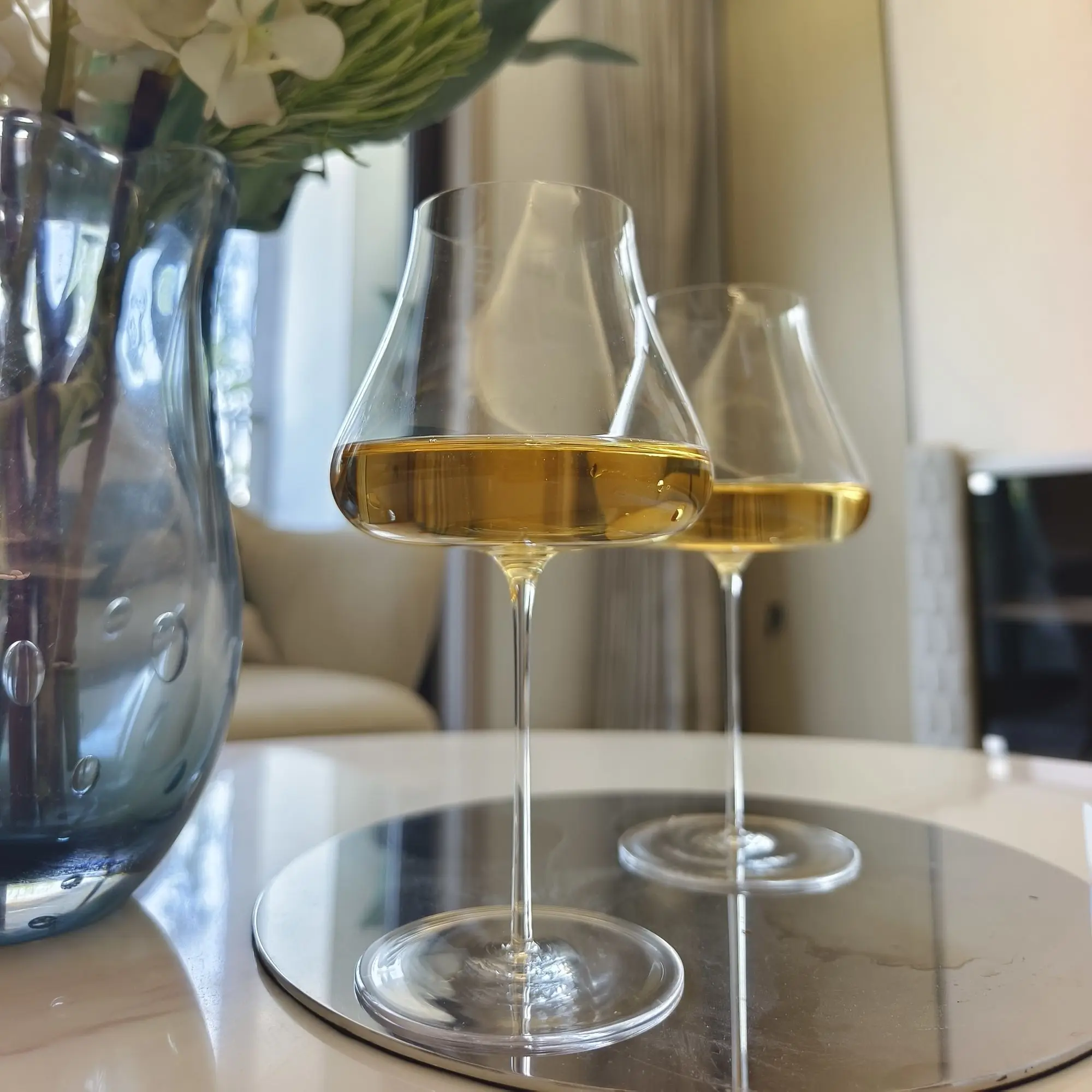 710ml Tuba Ultra-thin Handmade Pot-bellied Burgundy Red Wine Glass Home High-value Wine Light luxury Crystal Goblet