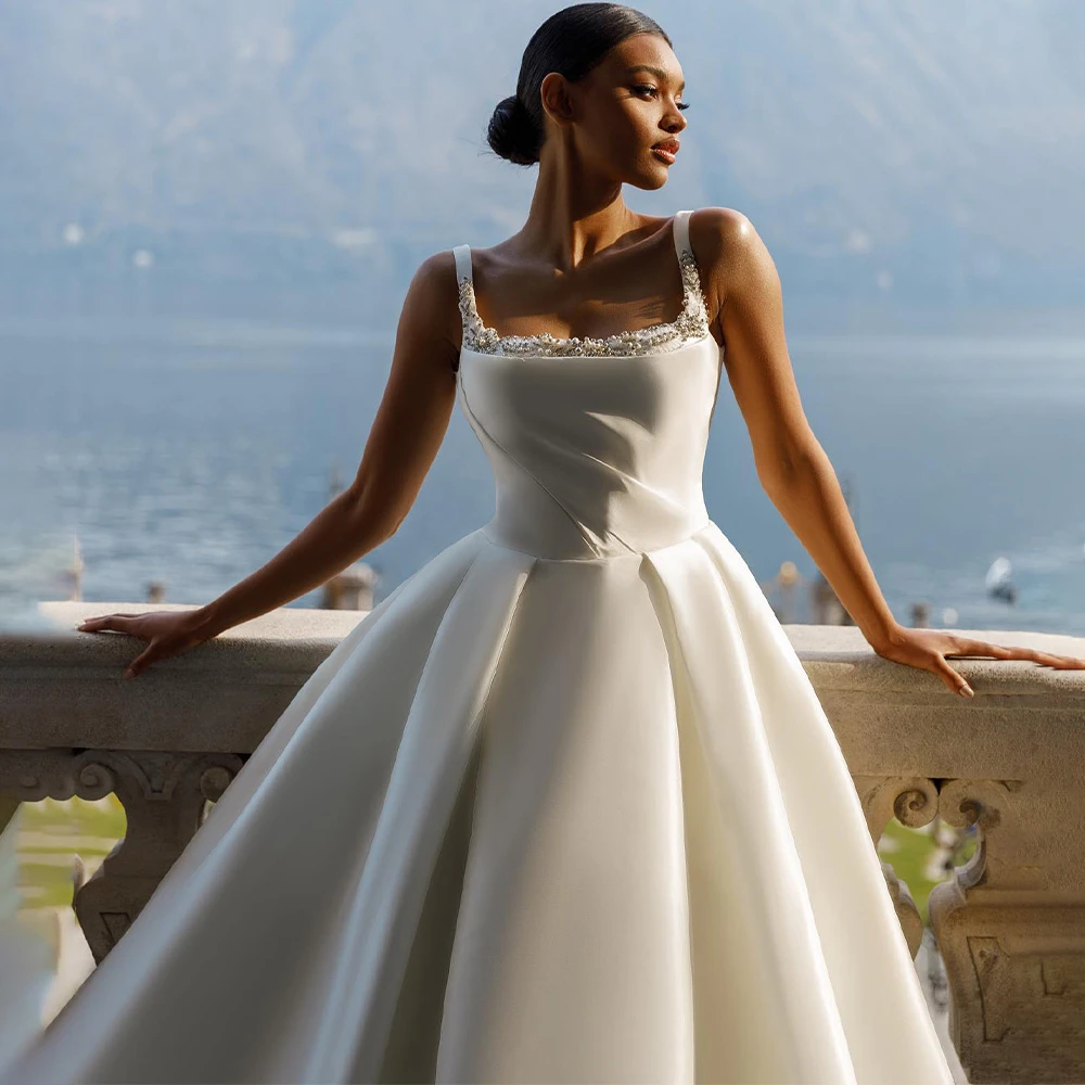 

Customized Soft White Satin Wedding Dress Formal Square Collar Sleeveless Bridal Gowns Soft A-Line Court Train Vestido De Novia