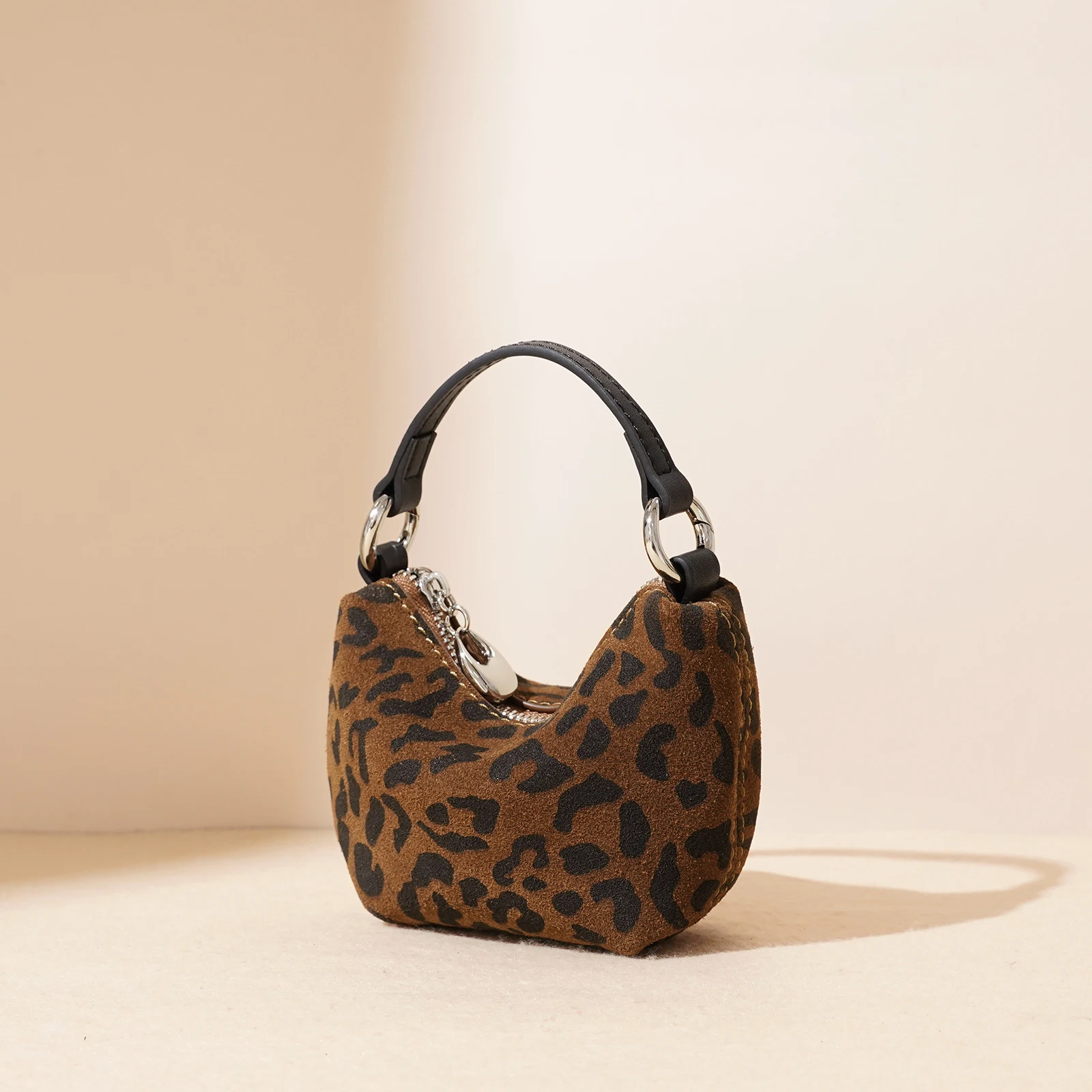 

Fashion Leopard Shoulder Bag Women High Quality Famous Brands Designer Luxury Handbag 2025 Trend Exquisite Casual Female Bags