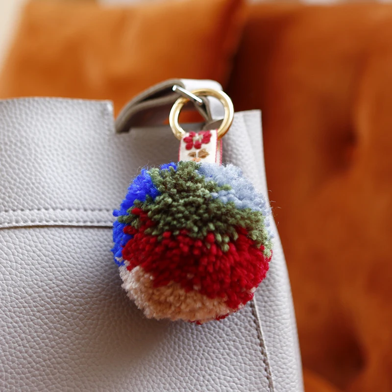 New Creative Cute Colourful Hairball Keychain Funny Girl Bag Charm Exquisite Hand-knitted Woolen Ball Ring Button Charm Gifts