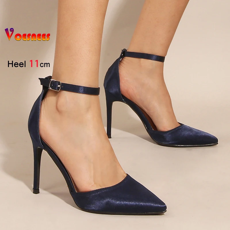 レディース向けファッションサテンパーティーシューズ、11CMスティレットポインテッドオフィスワークシューズ、アンクルバックルストラップ、エレガントなハイヒールサンダル