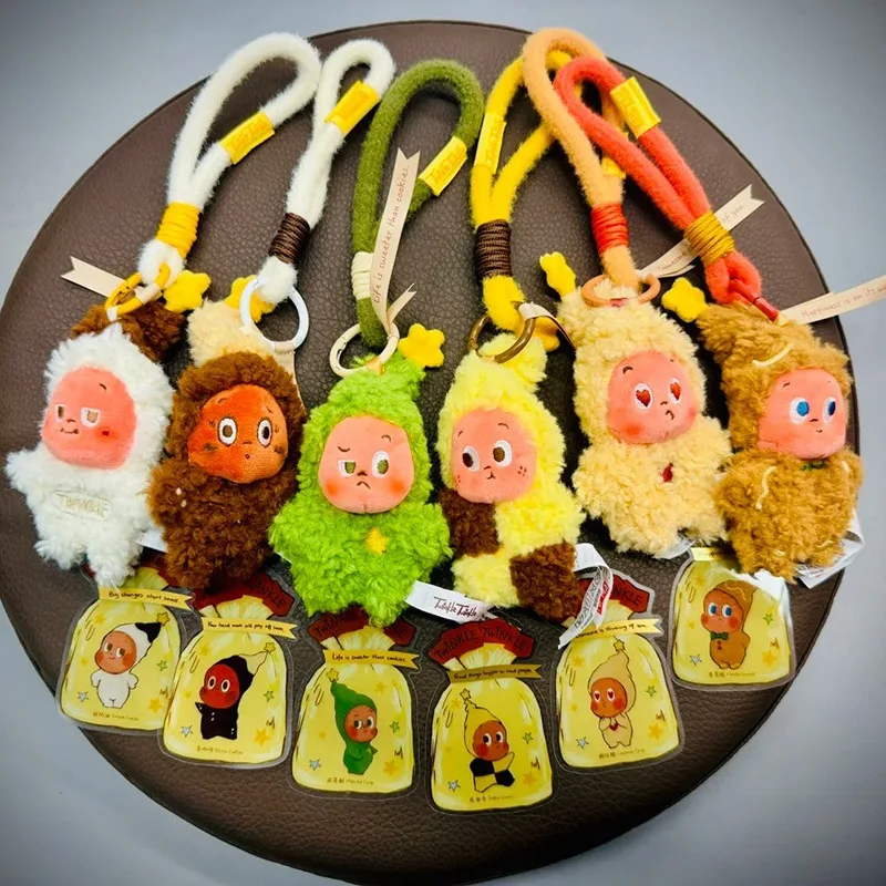 

Original POPMART Star People Delicious Moments Series blind box freshly baked small cookie pendants surprising Christmas present