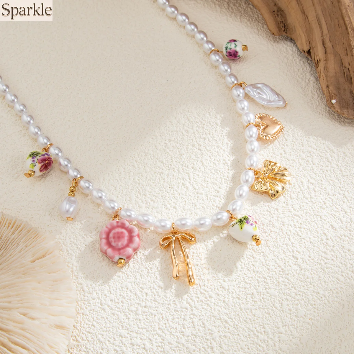 

Baroque Style Imitation Pearl Clavicle Chain Necklace Sweet Cool Vibe with Love Heart & Multiple Pendants Woman's Neck Chain