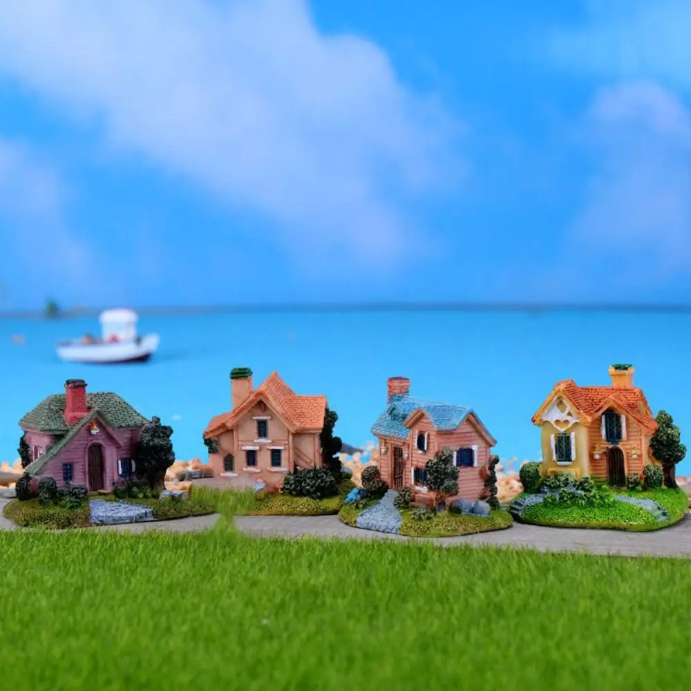 Resin Miniature Country Garden Ornaments House Buildings Figurines Garden Accessories Small Villas Figurines Mini