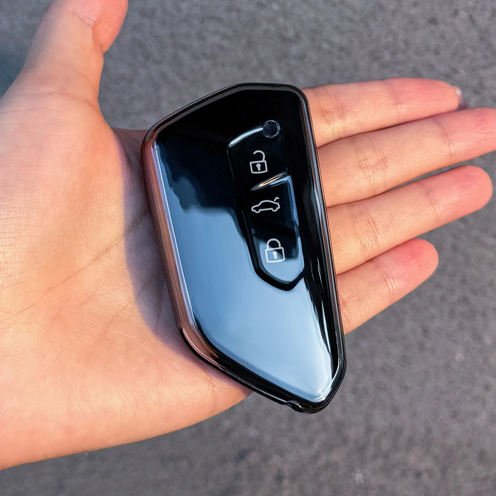 Portable Transparent Black for VW Volkswagen Golf 8 MK8 ID3 ID4 Cupra Skoda Octavia A8 SEAT Formentor Tarraco Car Key Case Cover