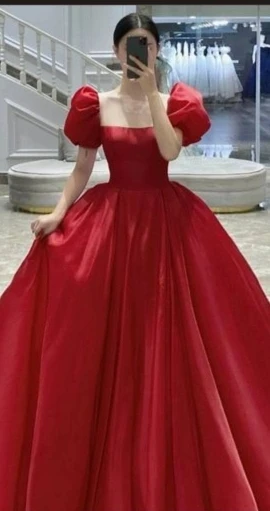 

New Style Luxury Appliques Ball Gown Romantic Red Quinceanera Dresses Sweet Party Vestidos 15 Anos Vintage