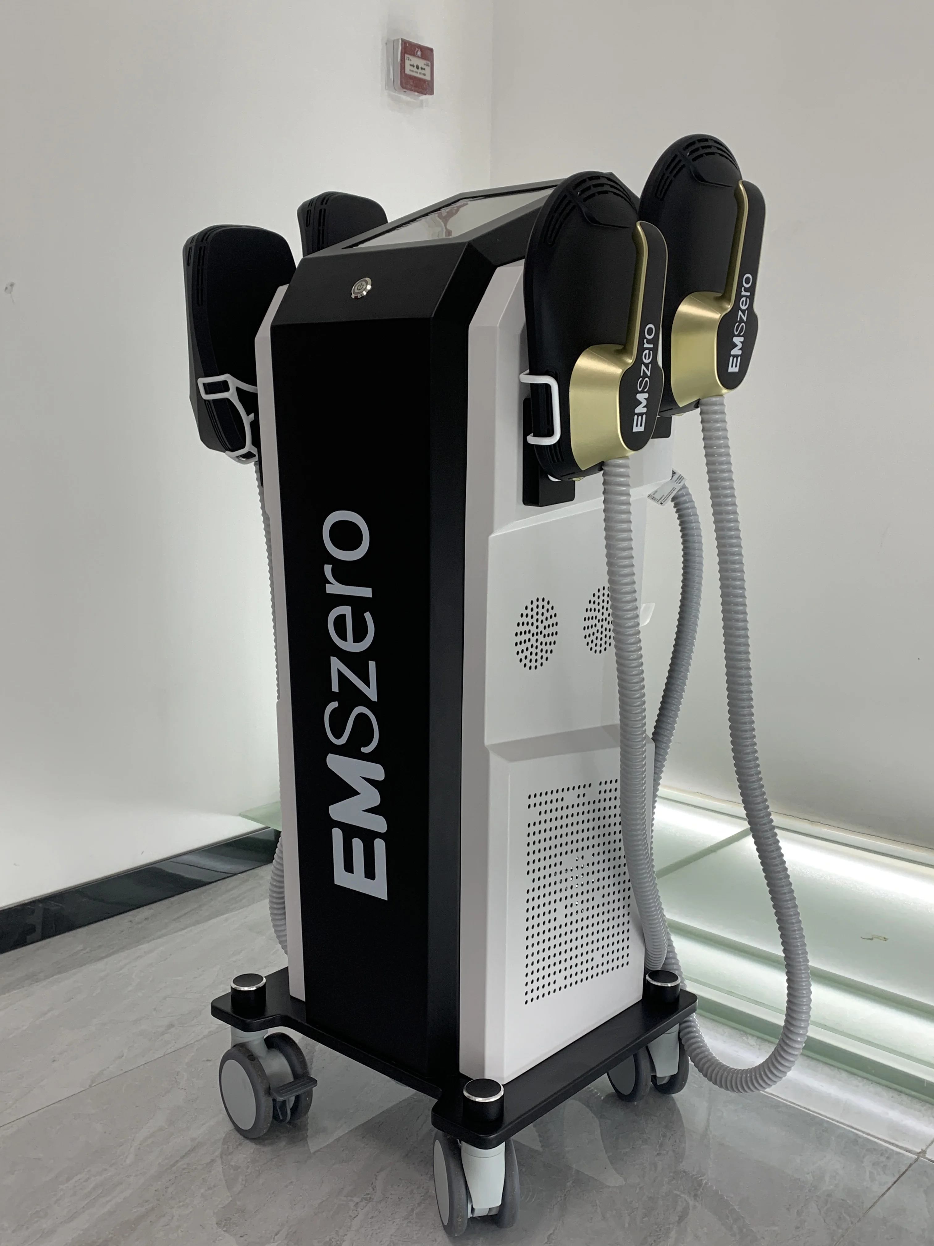 DLS-EMSZERO Body Slimming Machine emszero lose weight, gain muscle with RF With 5 handles working simultaneously