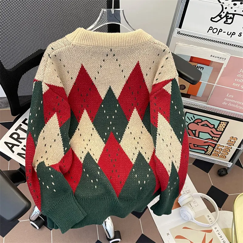 Design sense sweater men winter American lazy couple sweater contrast color crewneck top tide