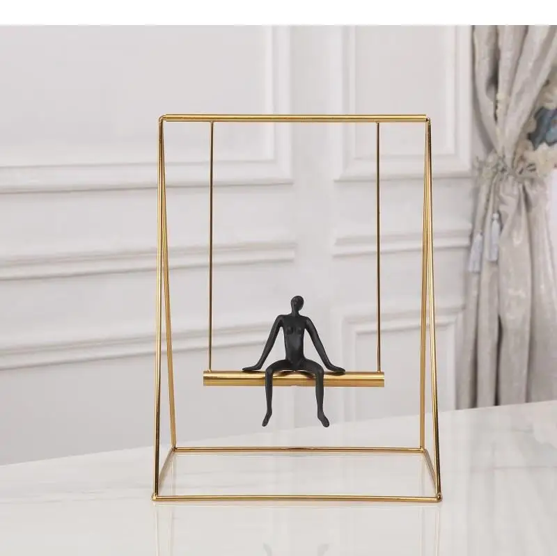Nordic Minimalist Desk Decor Golden Metal Portrait Adornments Abstract Resin Character Swinging Home Decoration Accessories