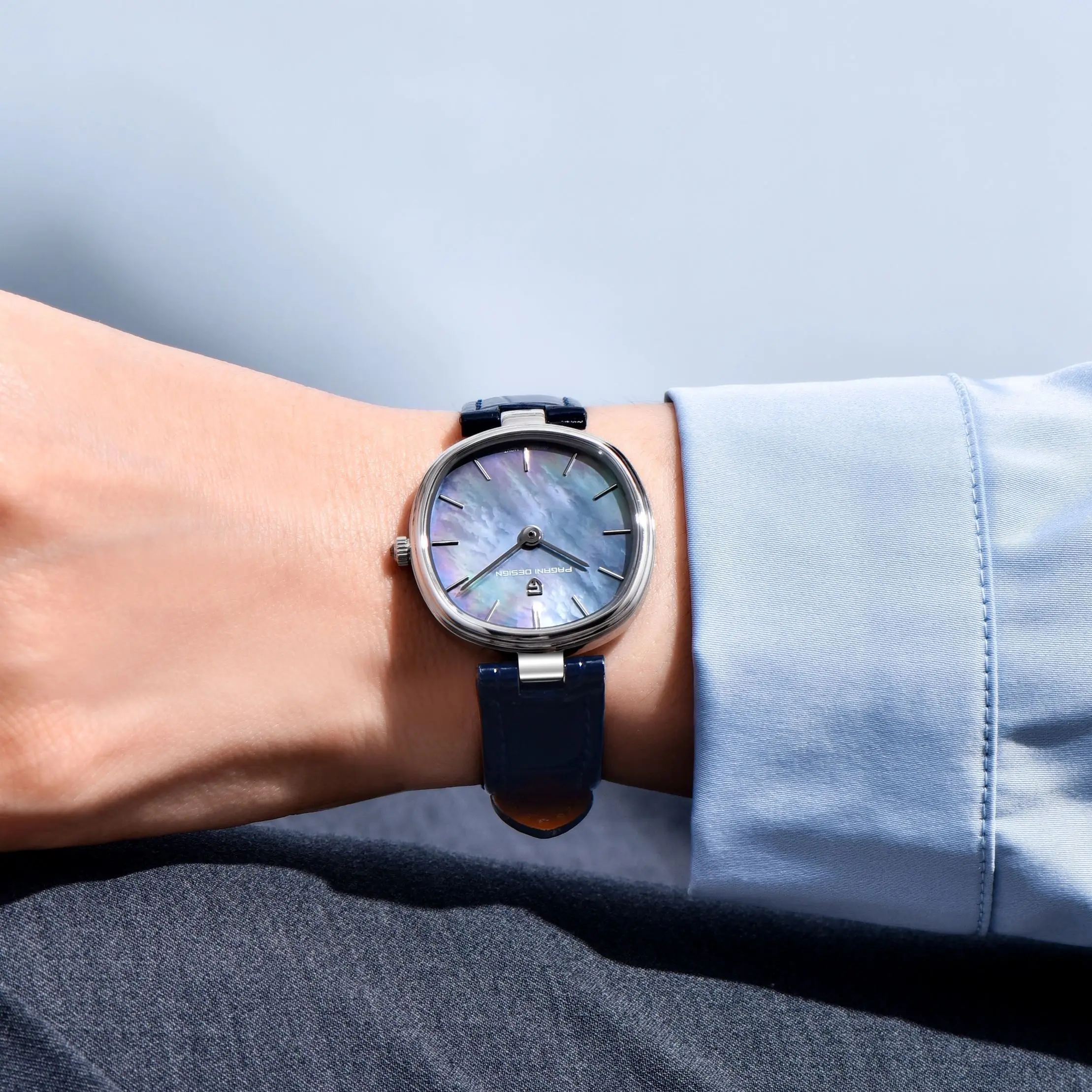 PAGANI DESIGN Pearl shell Dial 2026 New Women Watches Simply Fashion Luxury Quartz Watch For Women Sapphire crystal Ladies watch
