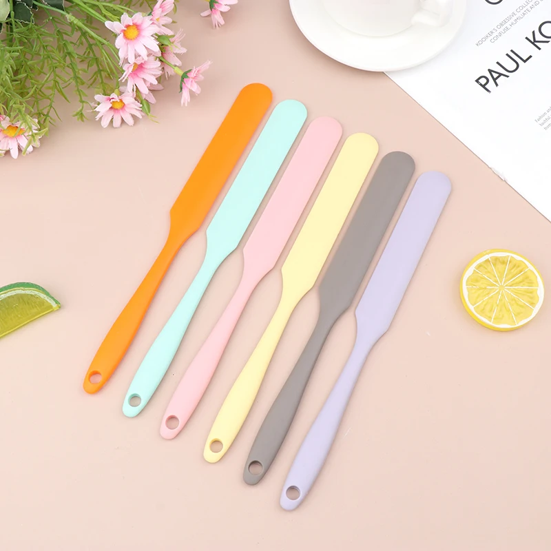 Silicone Long Scraper Color Cream Long Knife Scraper Cake Making Silicone Spatula Baking Tools For Cakes Small Accessories