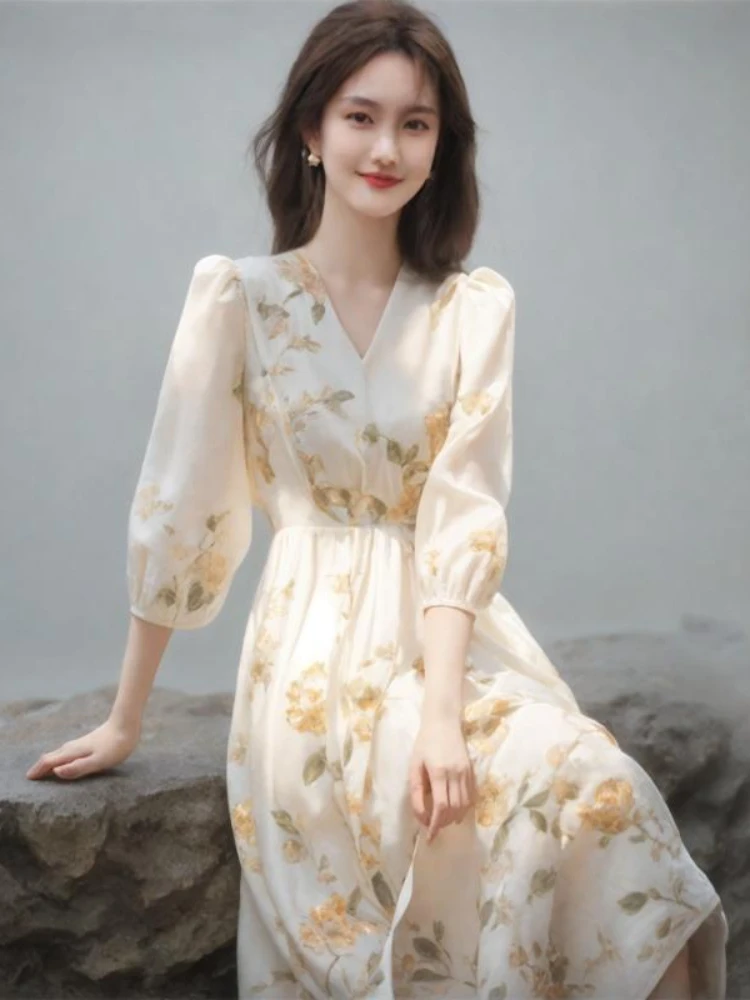 Japan Style Wrapped Sleeves Floral Vestidos De Mujer Sweet Pleated Slim Waist Women Dress 2024 High-End Chiffon V-neck Dress