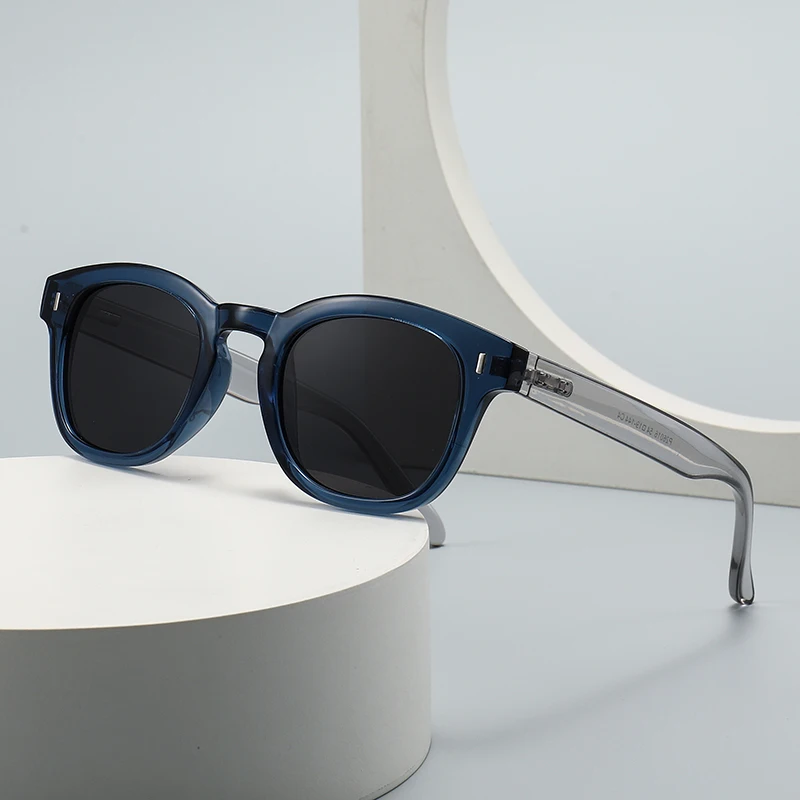 Popular Cross-Borde… - image