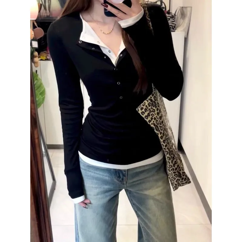 여성 슬림핏 티셔츠 가을 긴팔 버튼 페이크 투피스 블랙 핫티 스트리트웨어 아메리칸 빈티지 하라주쿠 탑스 신상