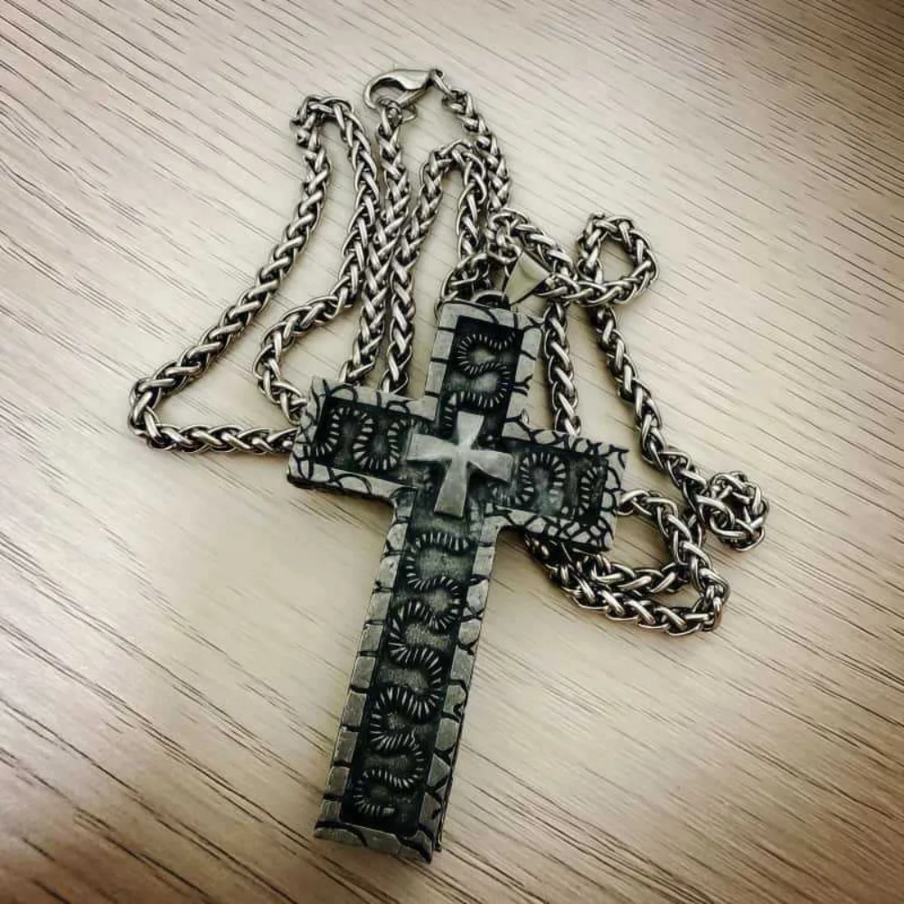 New Creative Retro Openable Double-layer Snake-shaped Relief Cross Pendant Necklace for Men Women Punk Personality Jewelry Gifts