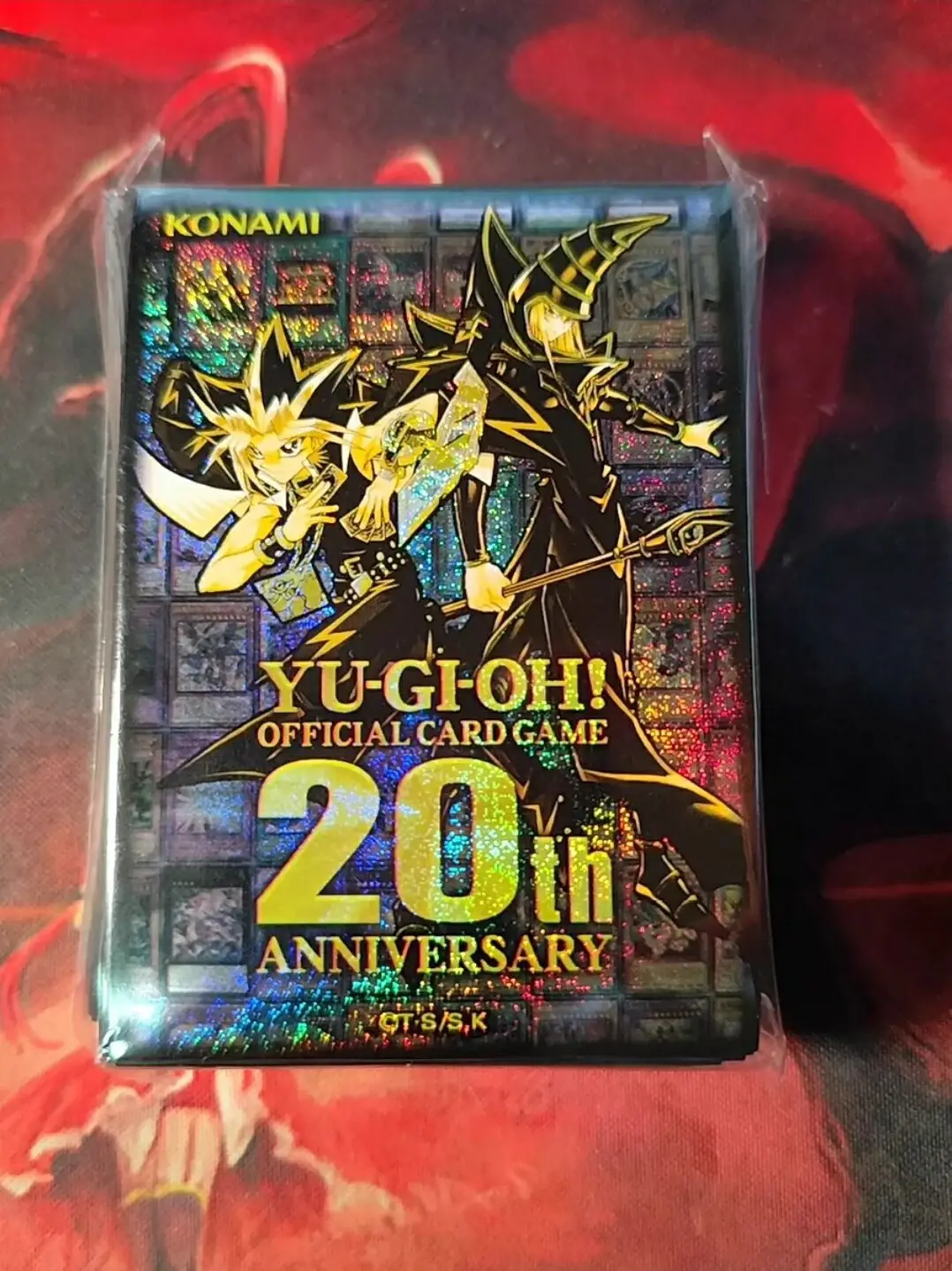 

100Pcs Yugioh Master Duel Monsters 20th ANNIVERSARY Dark Magician Yugi Atem Collection Official Sealed Card Protector Sleeves