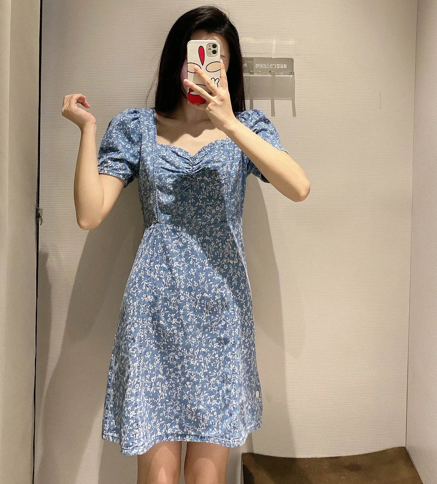Nouvelle Arrivée Robe en jean à imprimé floral tendance pour femme, coupe droite décontractée, manches courtes, style vacances, Printemps-Été
