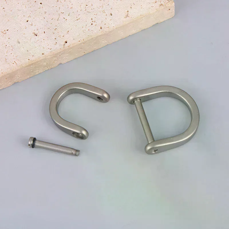 1PCS Titanium D Ring Key Shackle U Shape Key Ring Horseshoe Clasp For Car Fob DIY Leather Key Organizer Keychain