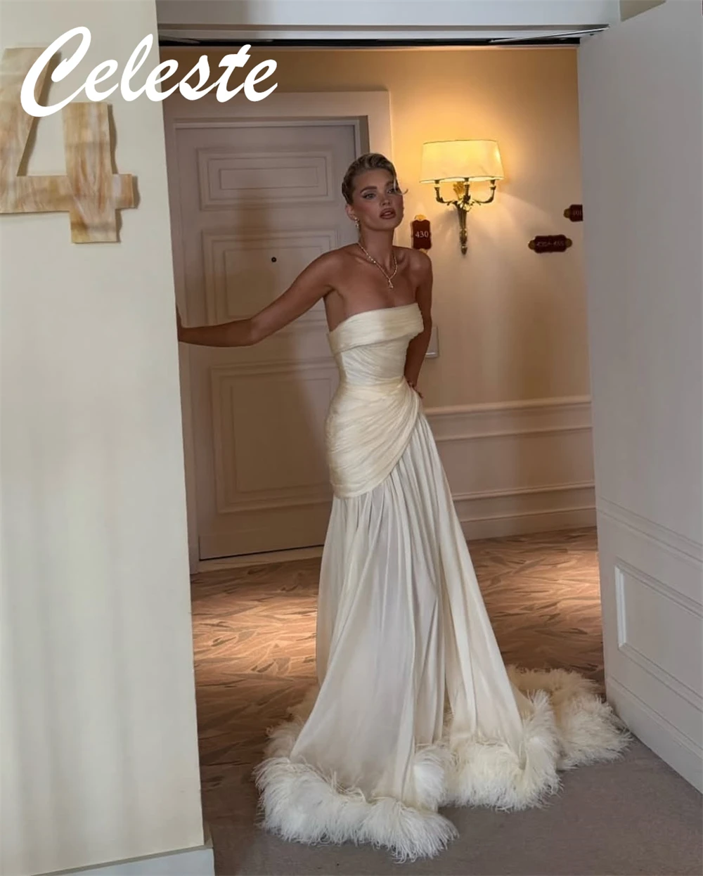 

Customized Luxury Evening Dress Formal Strapless Sleeveless Homecoming Dresses Temperament Court Train Special Occasion Gowns