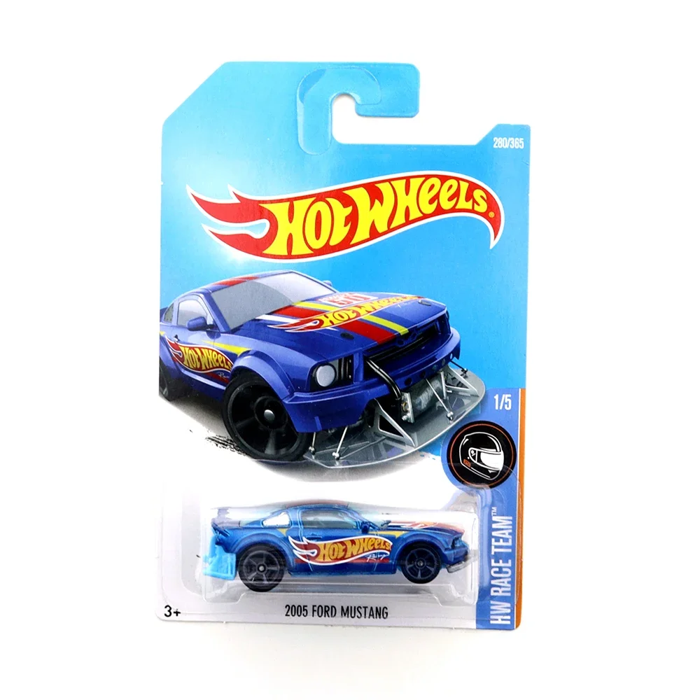 2020-19 2022-146 Original Hot Wheels Mini Alloy Coupe 2005 FORD MUSTANG 1/64 Metal Diecast Model Car Kids Toys Gift