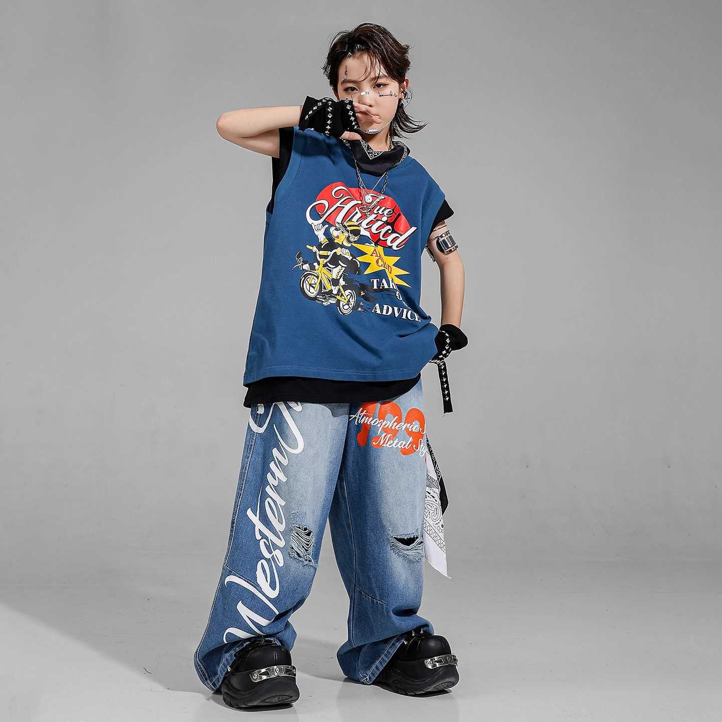 T-shirt per ragazzi Hip Hop Gilet blu Pantaloni Graffiti Ragazze K-pop Costume da ballo di strada Bambino Sala da ballo Streetwear Set di vestiti jazz per bambini
