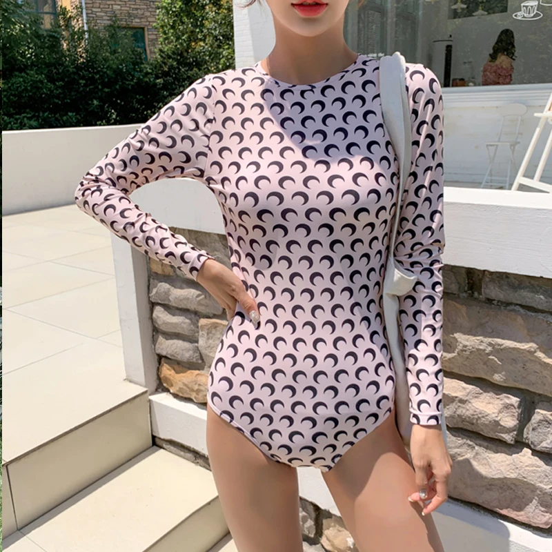 

Women's One-Piece Swimsuit Long Sve e Bal Thermal Spring Sle Slimming Tummy Cover Cute Moon INS Small Chest