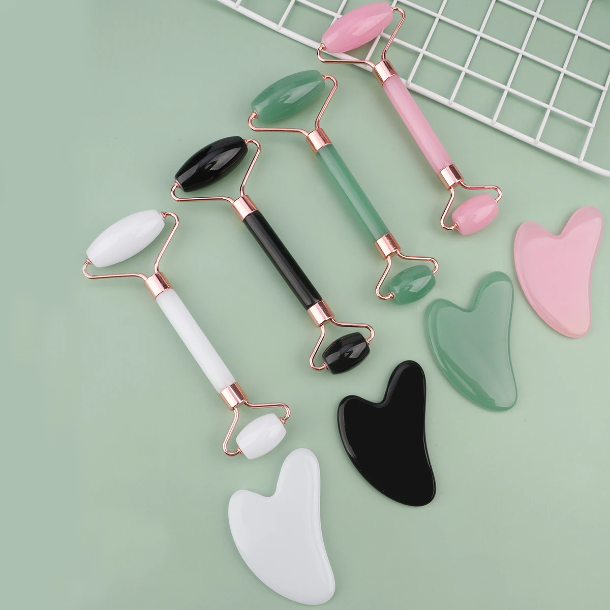 2 pz Double-end Gua Sha Rullo di Massaggio Collo Viso Bordo Lifting Della Pelle Del Viso Raschietto Anti-Rughe Cera D'api Pietra Raschiante Massaggiatore