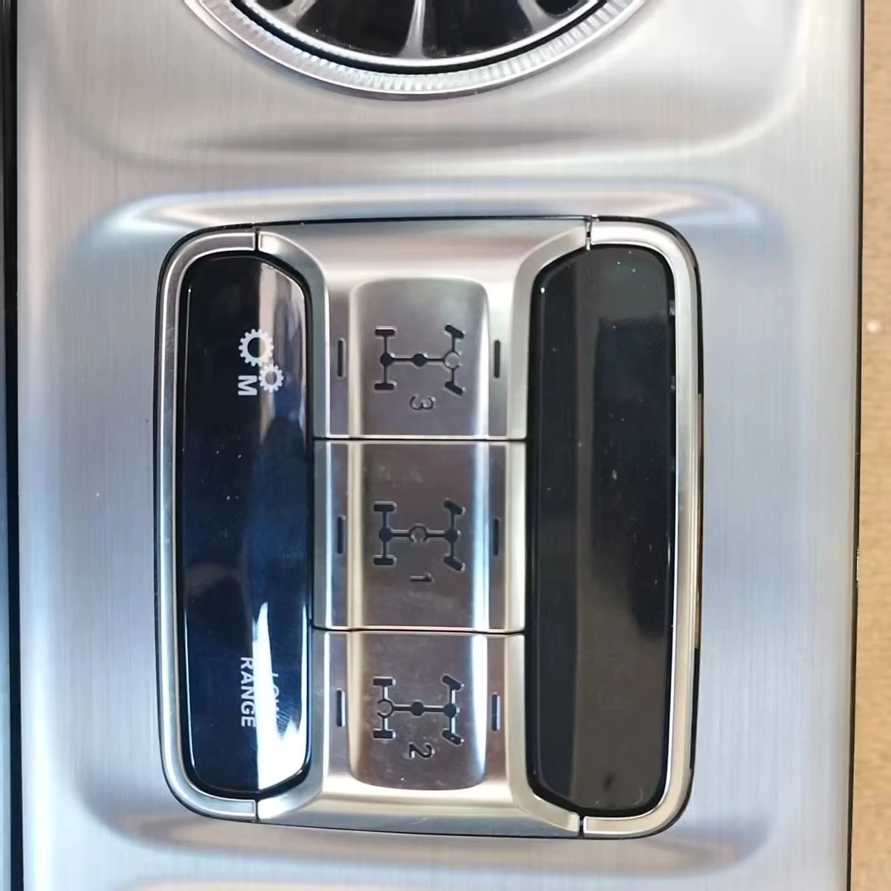 G-Class Central air Conditioning and Off-road Mode Control Panel Assembly Suitable for  G550 G500 G350 G63 G55