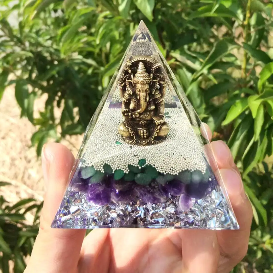 1 peça estátua de ganesha, estátua de ganapati ganesh em pirâmide de cristal orgone, ídolo ganesha, ornamento de pirâmide estátua de ganesha resina de cascalho