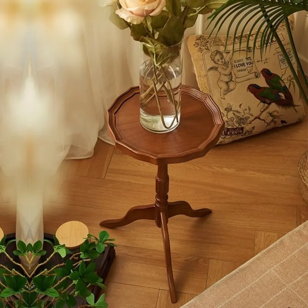 Escritorio lateral para sofá de diseño Retro francés, mesa de centro americana de madera maciza, adorno decorativo para el hogar, mesitas medievales para mesita de noche