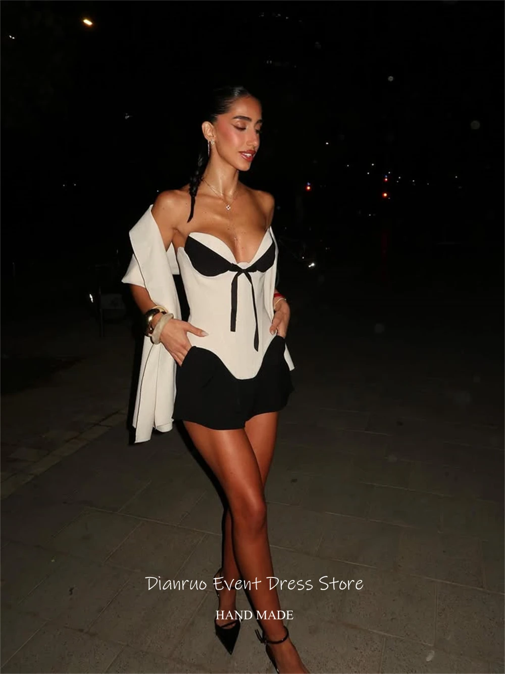 เดียนรัว ชุดเดรสสั้นเซ็กซี่สำหรับงานพรอม ชุดเดรสแขนกุดคอวีหวานๆ ชุดเดรสวันเกิดแบบสองชิ้น ชุดเดรสคุณภาพสูงสำหรับงานเลี้ยงคืนสู่เหย้า สามารถสั่งตัดได้