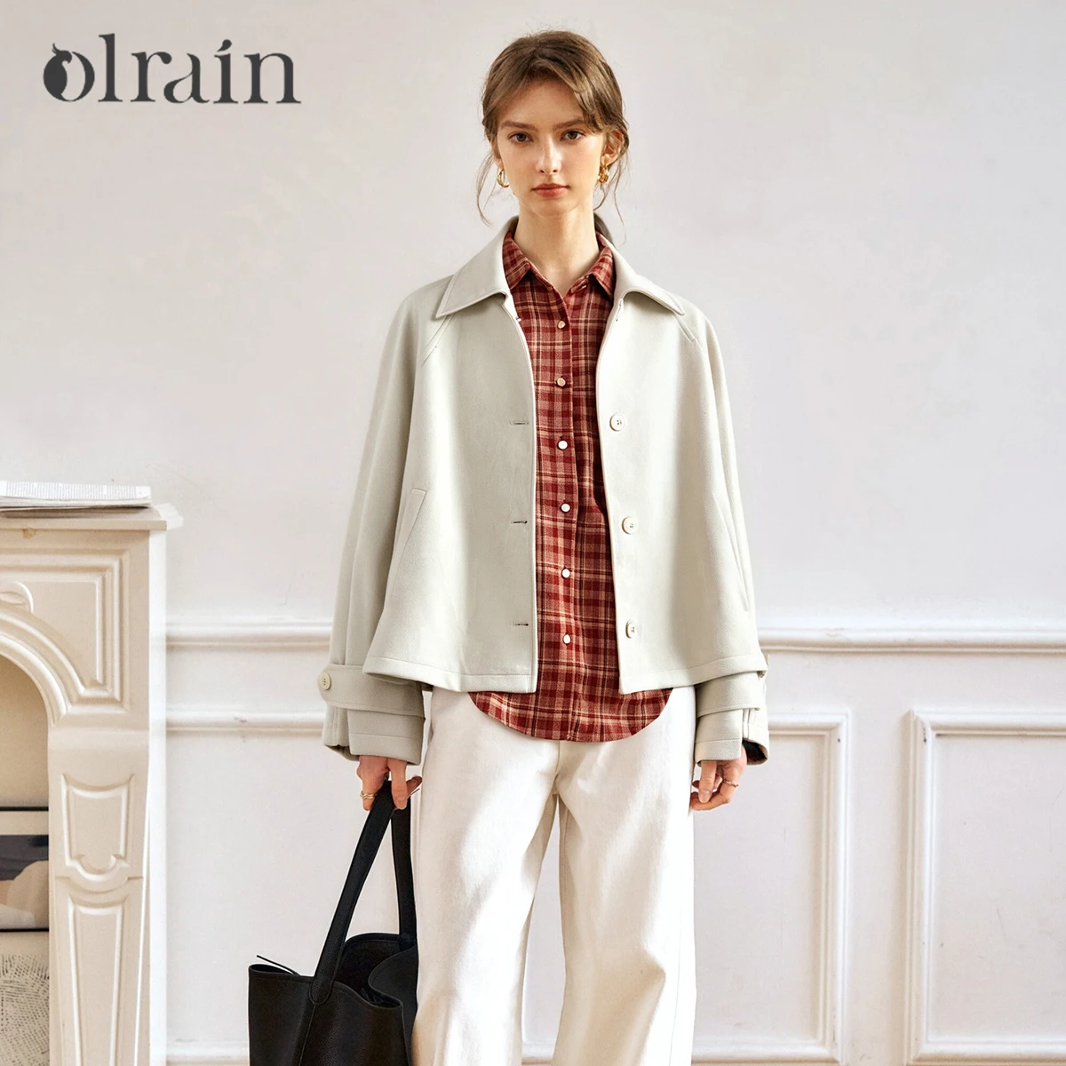 

OLrain Office Lady Jackets 2025 Spring Loose Knitted Short Coats Long Sleeves Elegant Pure Apricot Lapel Tops GO57QW000592