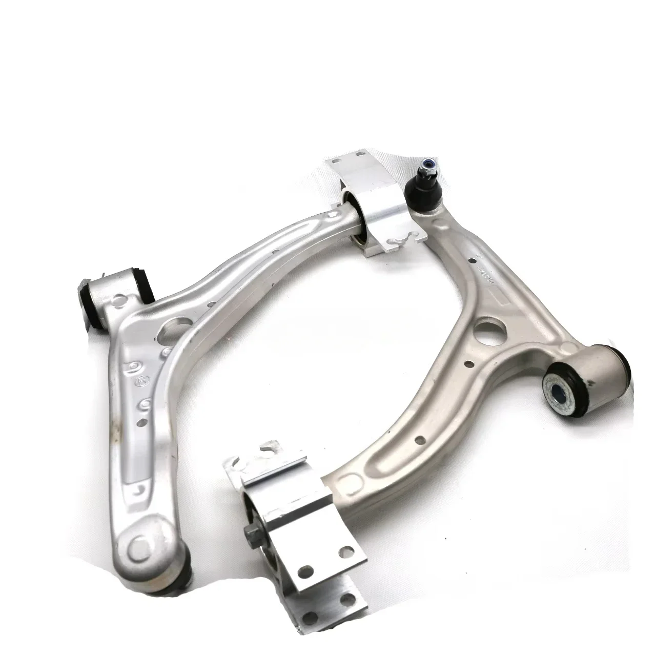 

Right Front Lower Suspension Control Arm For Mercedes Benz W176 W246 C117 CLA180 CLA200 CLA220 CLA260 A2463304800 2463304800