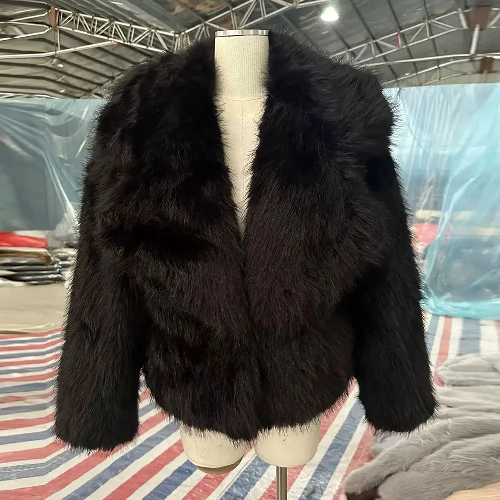 Modna kurtka z imitacji futra lisa damska zimowa luksusowy design duży kołnierz futrzane płaszcze fajne dziewczyny oversize pluszowy płaszcz z imitacji futra