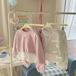 Childrens Sets Girl Sweater Spring New Fashionable Children Spring Autumn Motion Bow Long Sleeves 2024 Sweet Round Collar