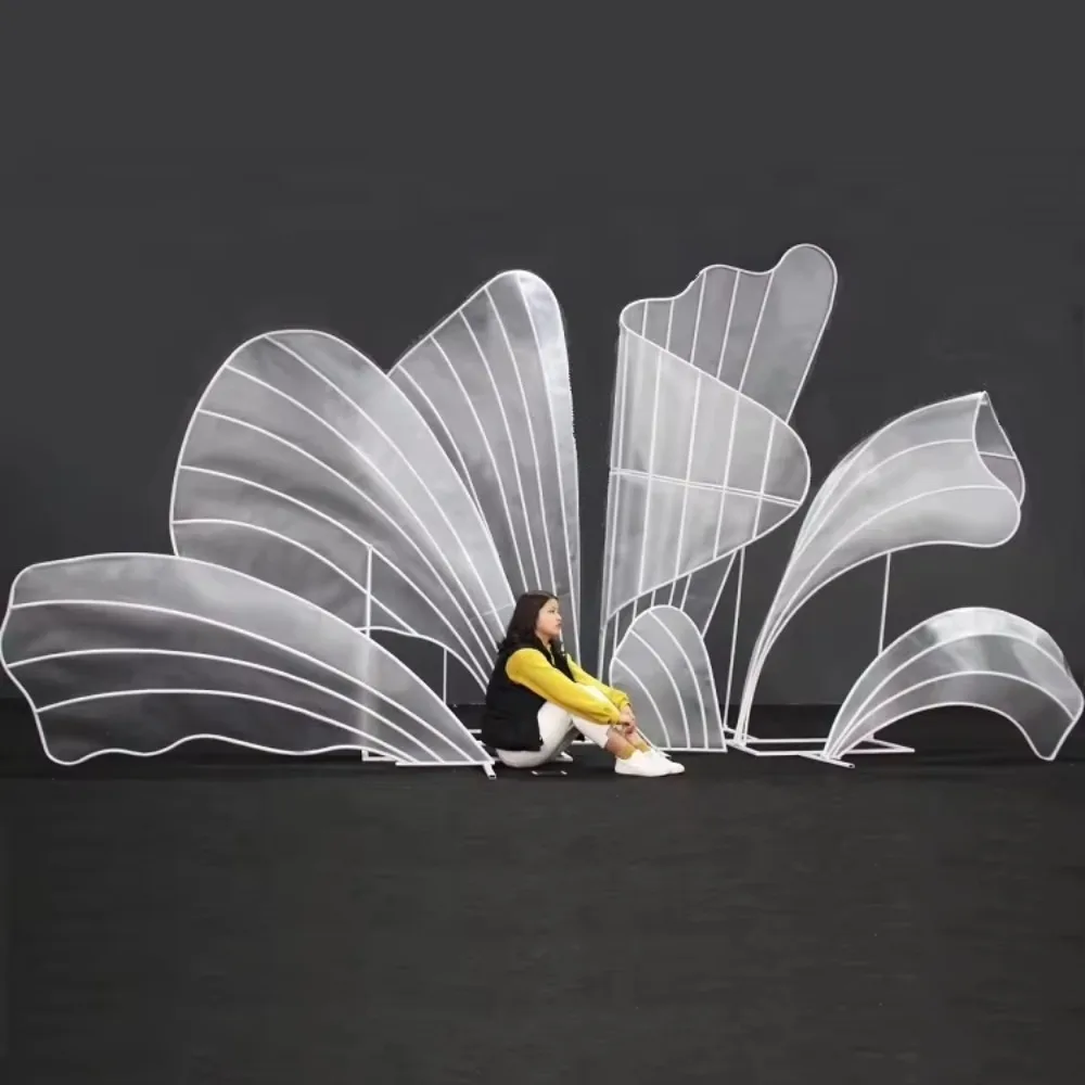 

Новый дизайн: фон для свадебной церемонии в саду, большой золотой фон с лепестками