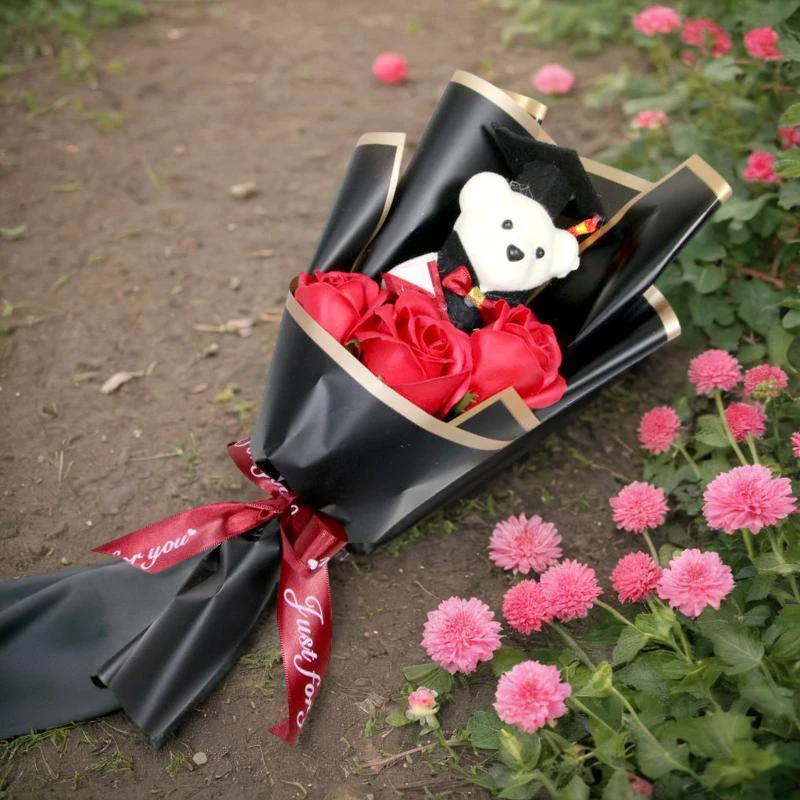 Creative New Kawaii Bear Bouquet Artificial Flowers For Doctors Students 2024 Graduation Gifts Home Party Decor