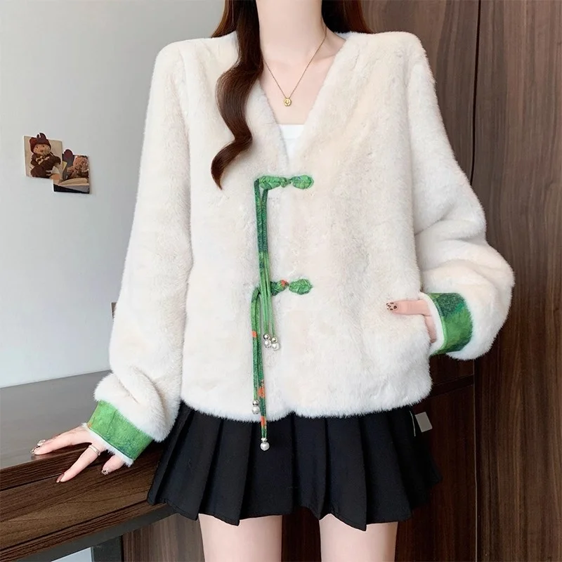 Fashion Velvet Woolen Jacket 2025 Winter New Large Retro Chinese Style V-Neck Minimally Versatile Fur Coat Top W1070