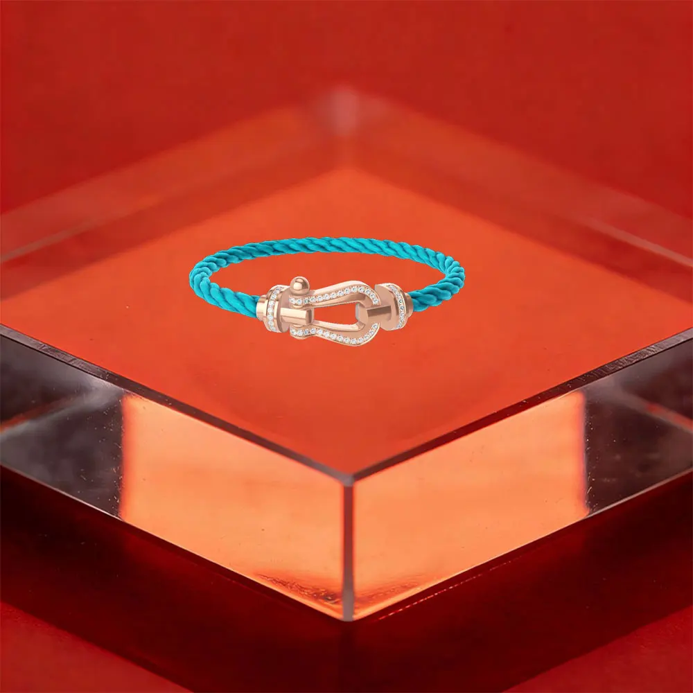 

Высококачественный классический браслет с крупными белыми бриллиантами 2026 года – идеально подходит для повседневного ношения