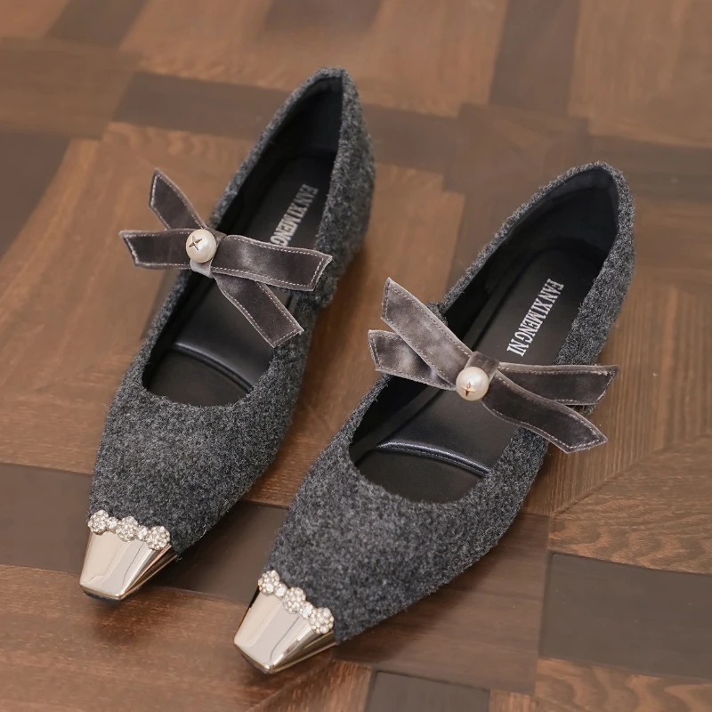 

Элегантная женская обувь Мэри Джейн с металлическим квадратным носком и стразами, модная обувь на мелкой подошве, новые осенние туфли на плоской подошве для женщин