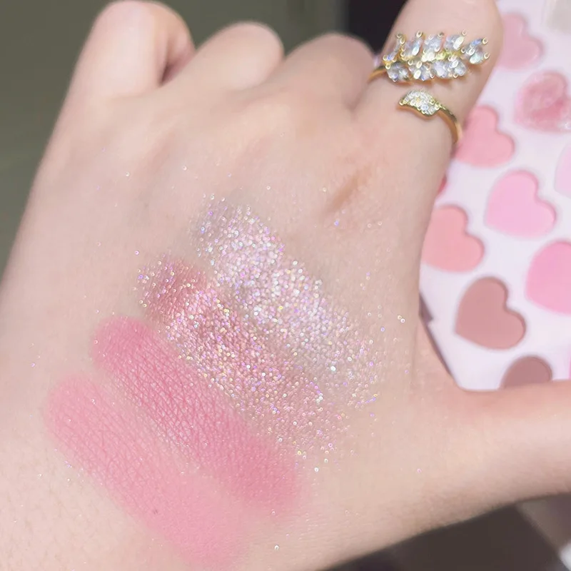 ハート型の20色アイシャドウパレット-マットパールピンクパープルの輝きが目を明るくする、マルチカラーパレット