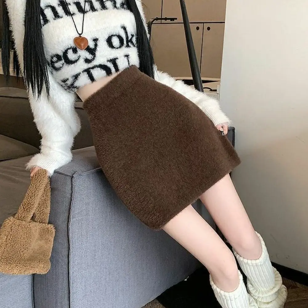Solid Color Imitation Mink Fleece Skirt Spicy Girl Style Retro Short Mini Skirts Autumn Winter Ins High Waist A-line Skirt Lady